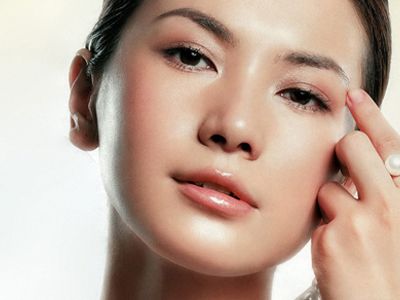 眼部注射玻尿酸去皺價(jià)格多少錢?